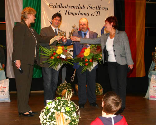 Begr&uuml;&szlig;ung